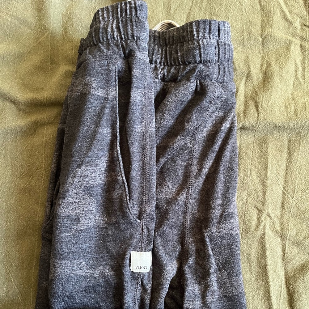Vuori Charcoal Jogger Pants